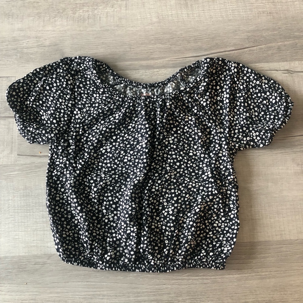 Cat and Jack floral top